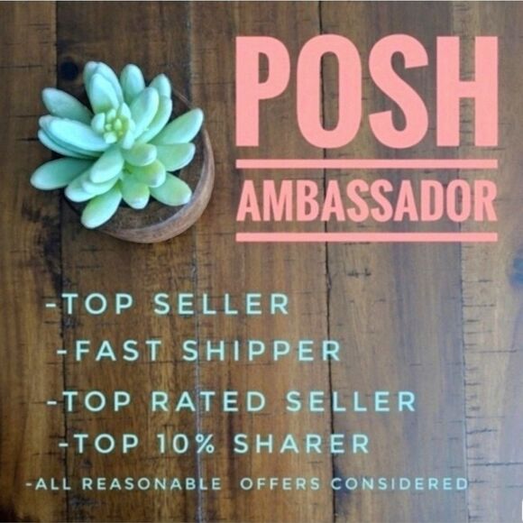 TORRID Plus Size 5"Signature waist Side Lace Bike Short Deep Black 1X - Picture 9 of 11